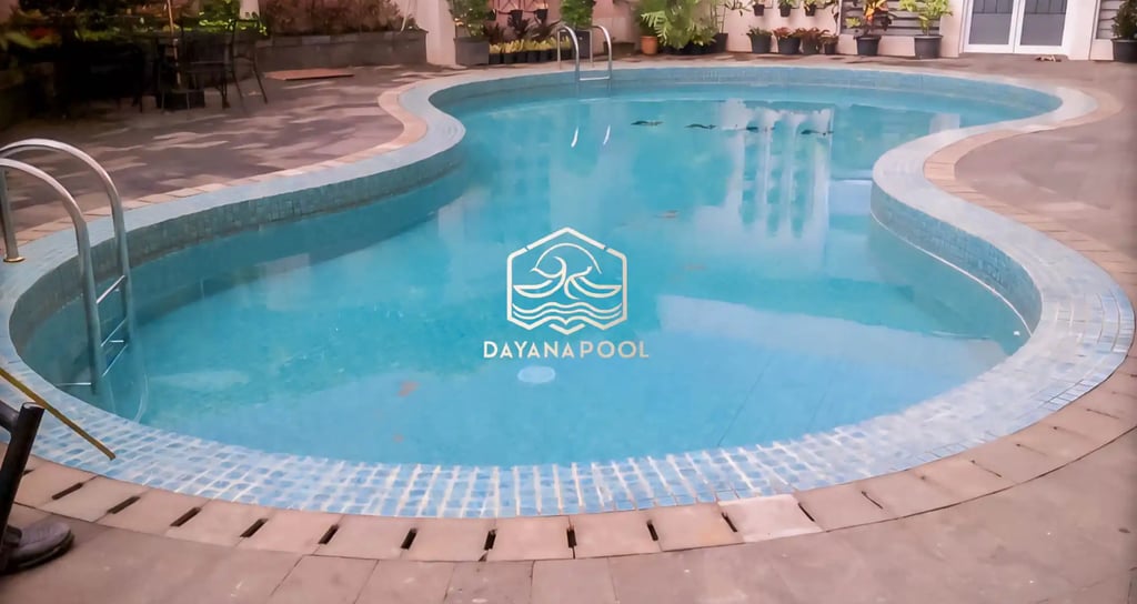 Kolam renang desain elegan di Surakarta buata dari tim dayanapool