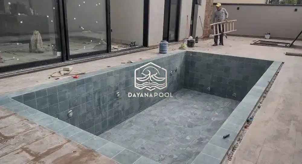 pemasangan batu alam kolam renanang