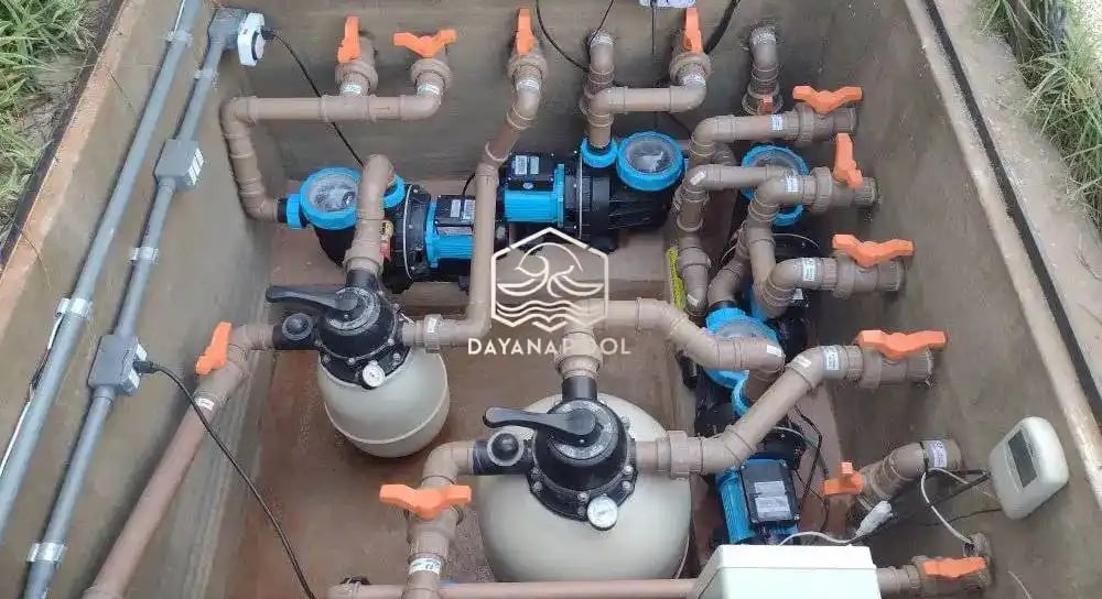 instalasi kolam renang di karawang oleh dayanapool