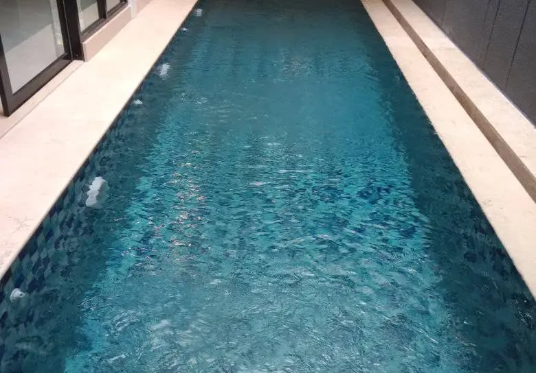 Kolam renang desain elegan di Kota Salatiga buata dari tim dayanapool