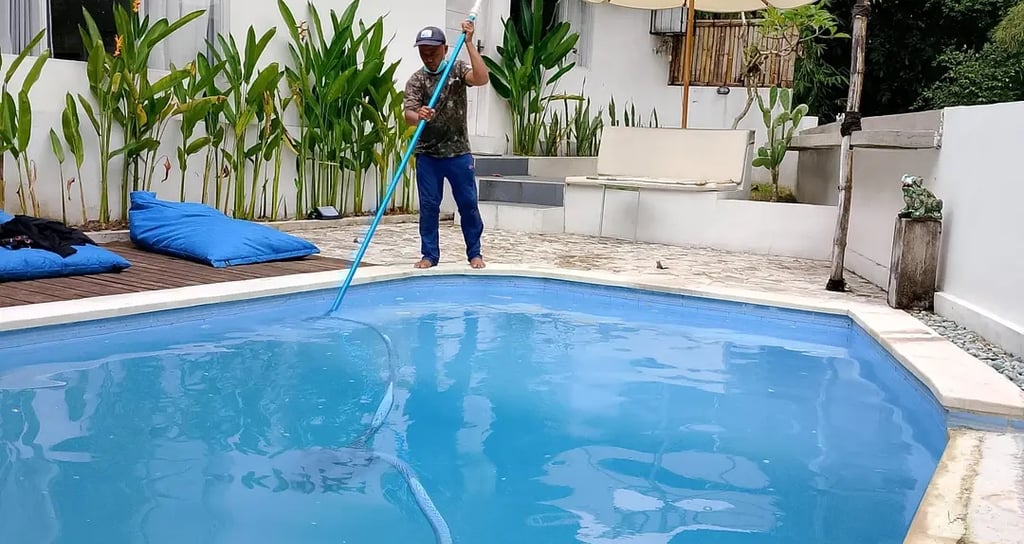 Maintenance kolam renang di Bojongsoang oleh dayanapool