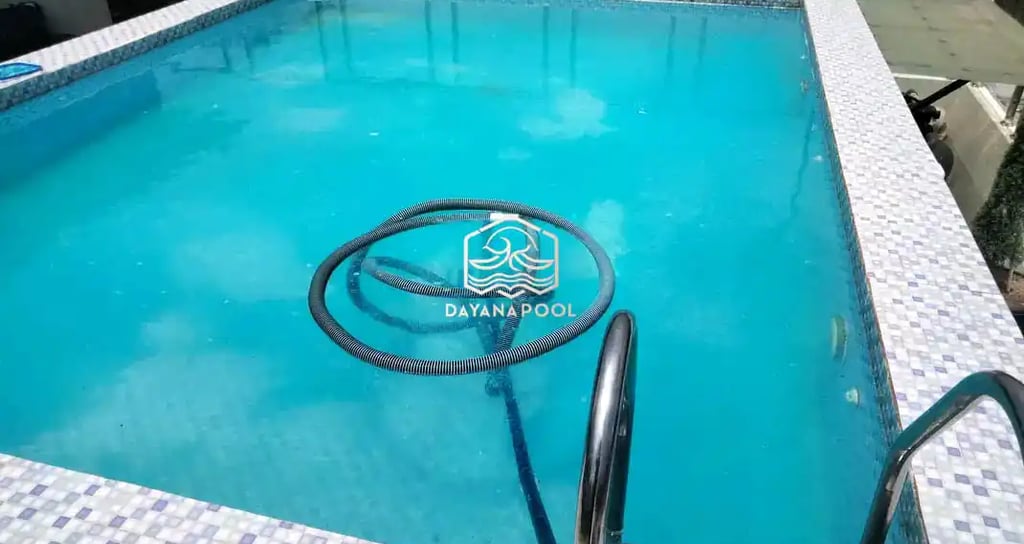 Maintenance kolam renang di Ujungberung oleh dayanapool