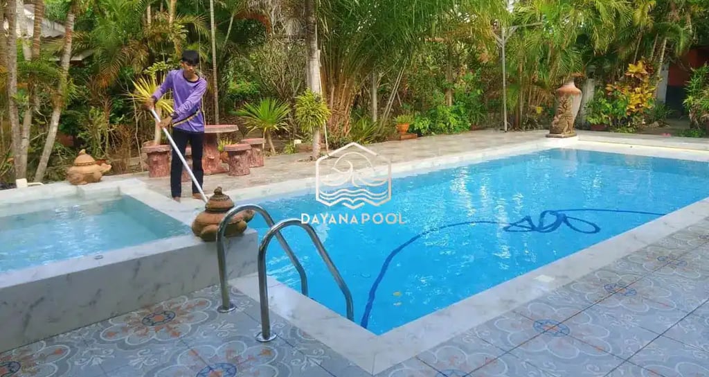 Maintenance kolam renang di Dago oleh dayanapool