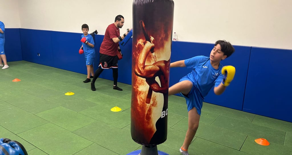 kickboxing training classes