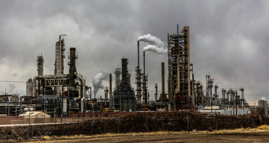 Planta química riesgos de incendio quimicos reactivos manipulacion cargas trabajos en alturas