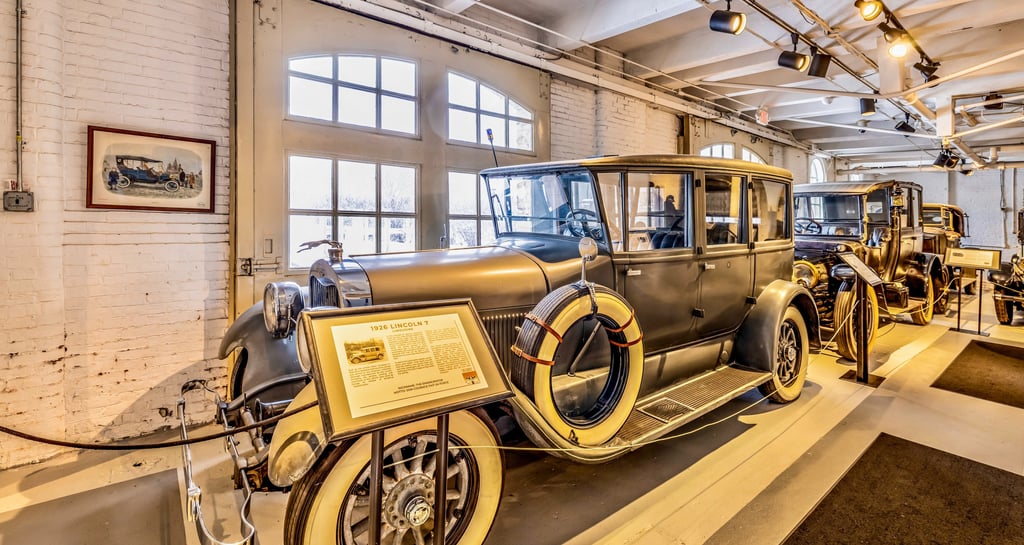 1926 Lincoln 7 Limousine