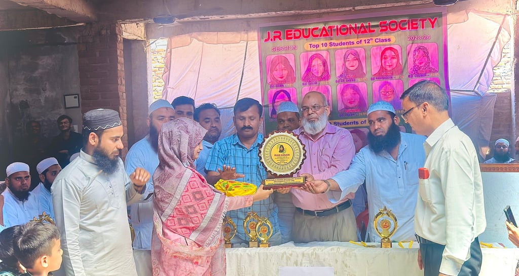 GHAZIABAD TOPPER