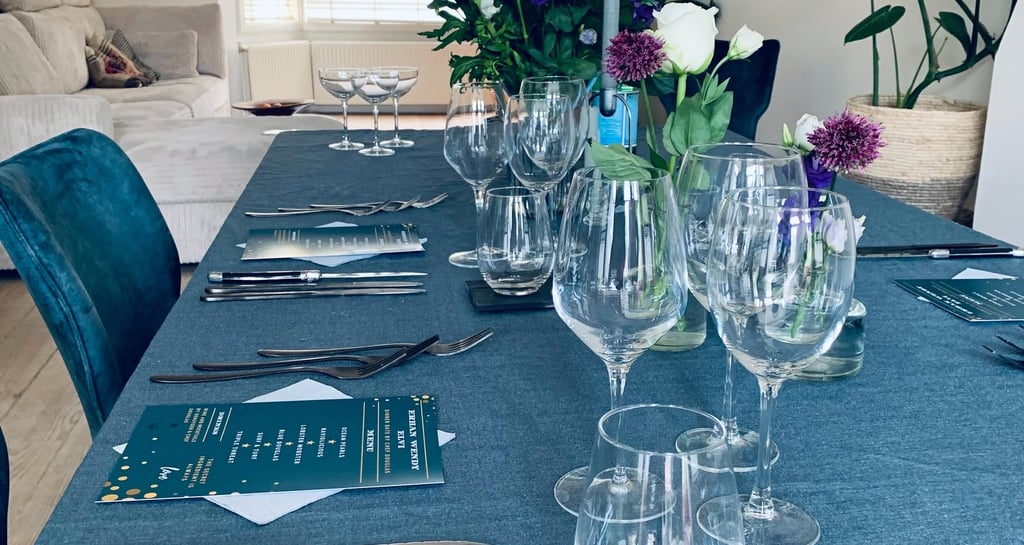 chef douglas private dinner catering dinner table