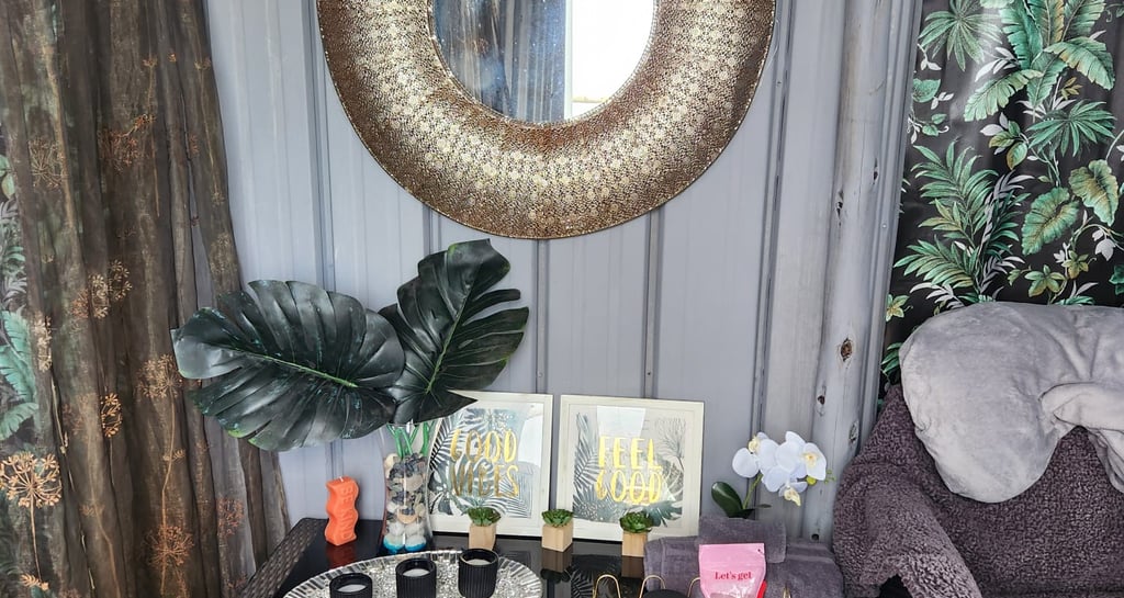Table with décor in pamper shack