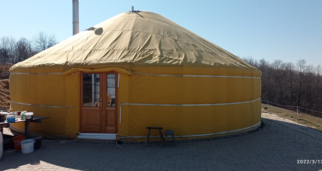 10 méteres jurta