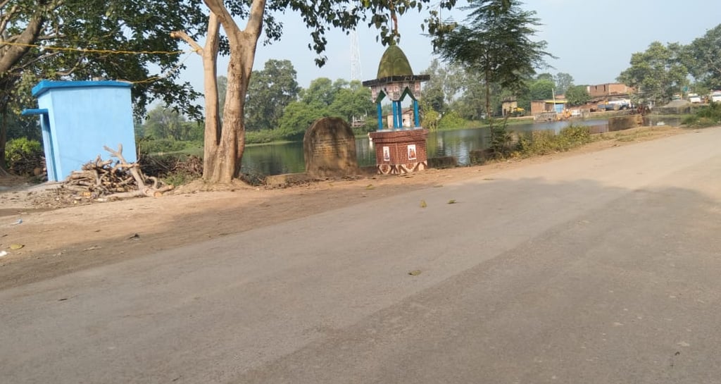 temple front pond