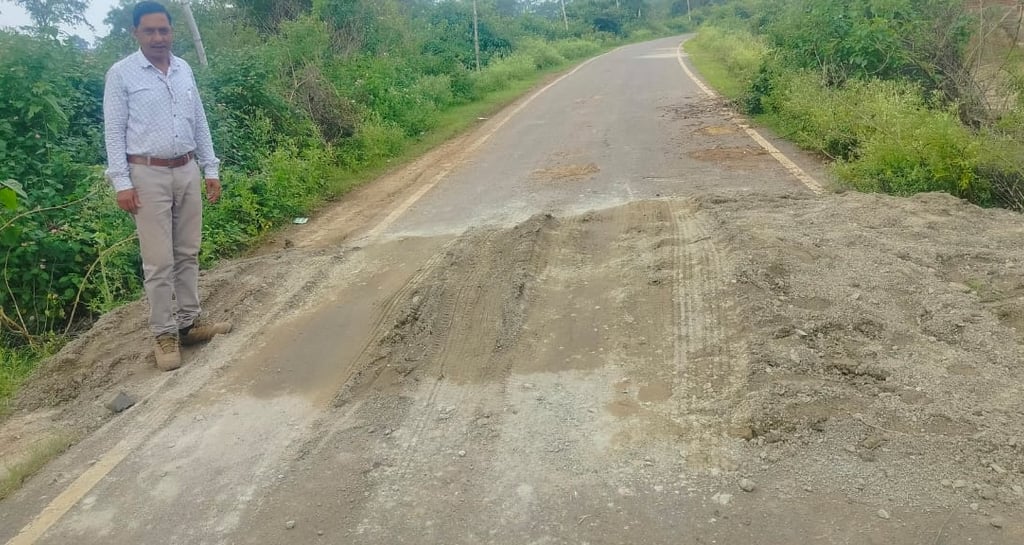 Prem Chand Chandra on the road