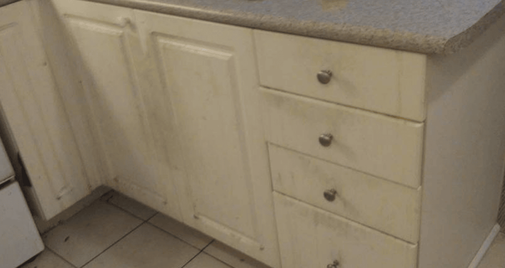 Restoration cleaning addressing odor and heavy buildup in Durham Region