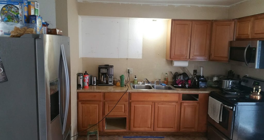 Colorado Springs Kitchen Remodels. Before remodel picture of an outdated kitchen. 