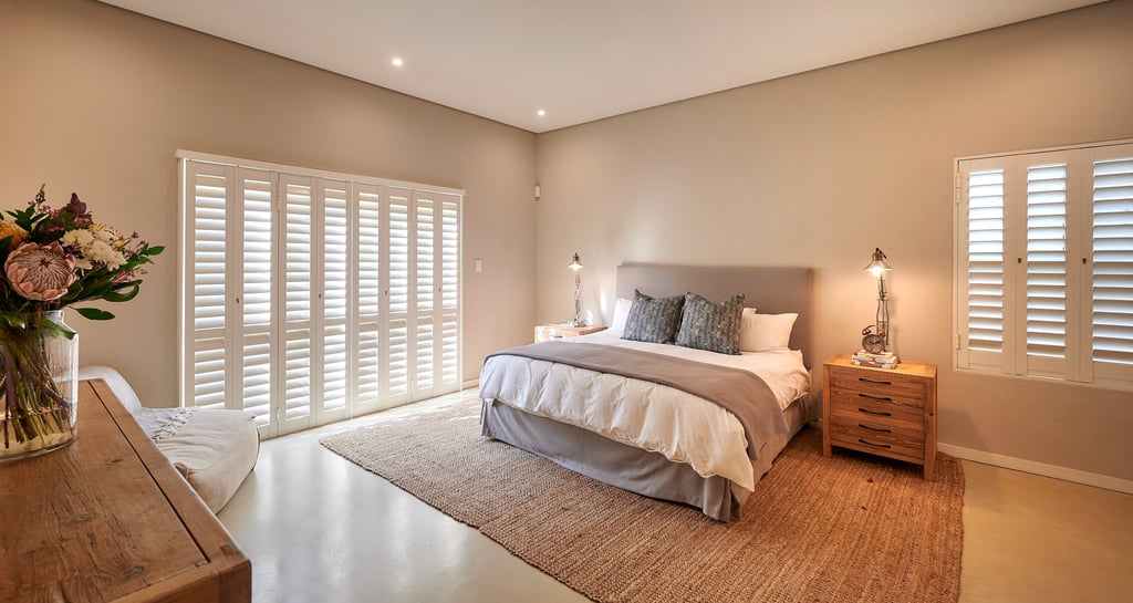 CreteCote Dune seamless floor by Tswanacrete smooth, decorative cement finish for contemporary homes and commercial interiors