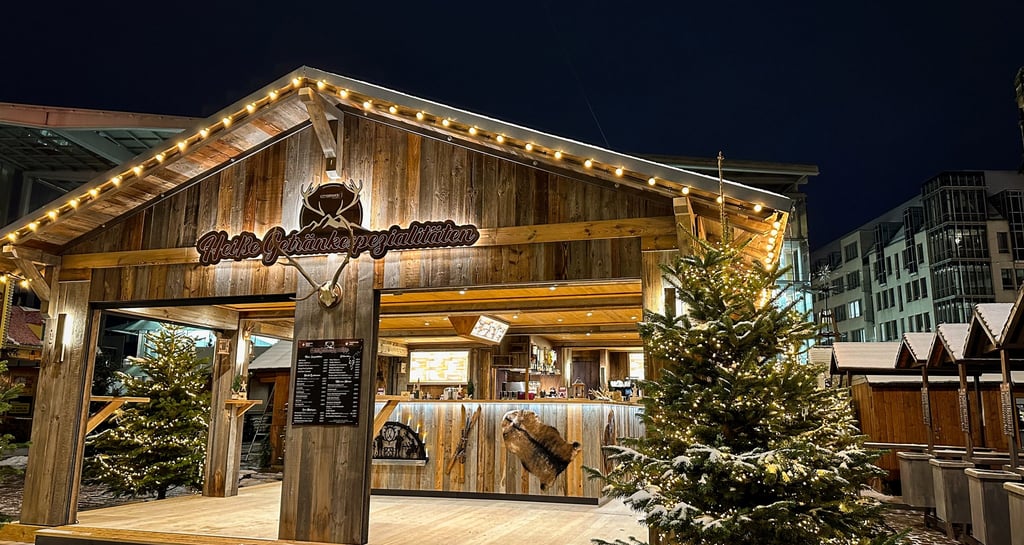 Weihnachtsmarkt Chemnitz, Weihnachtsmarkthuette, Getränkebar