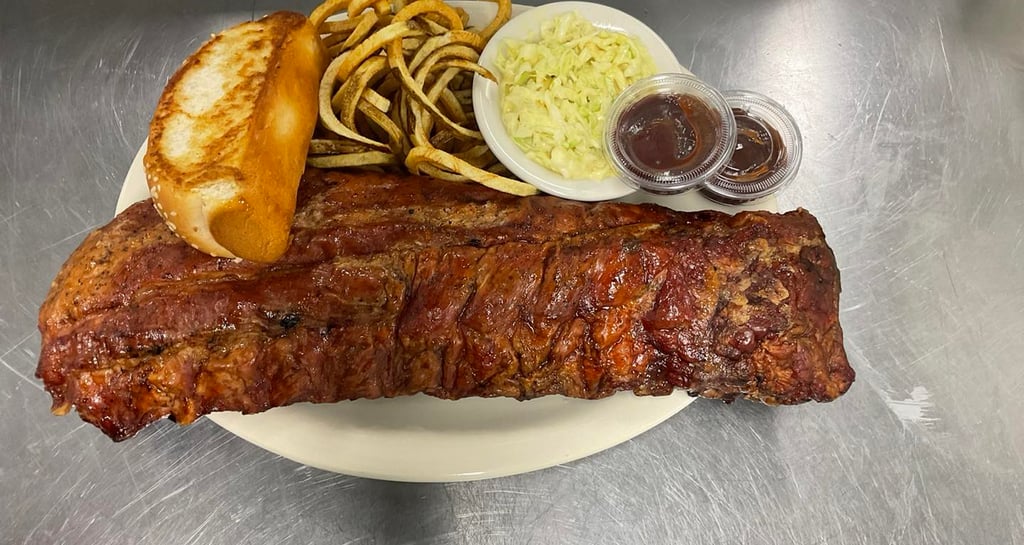 smoked meats at the rustic spoon