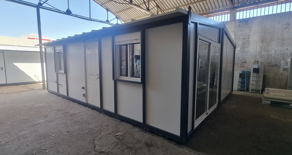 casa prefabricada con pannel Sándwich