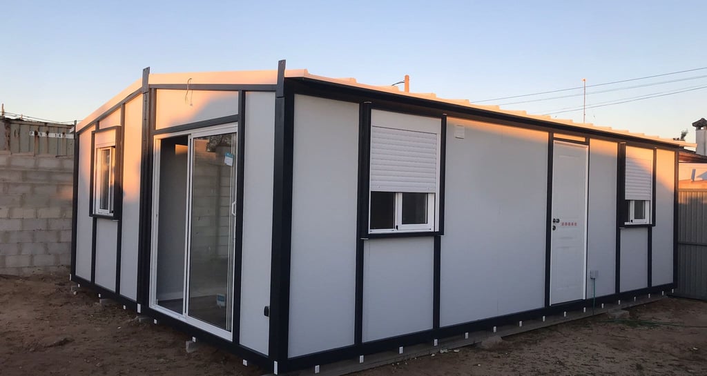 casa prefabricada con pannel Sándwich