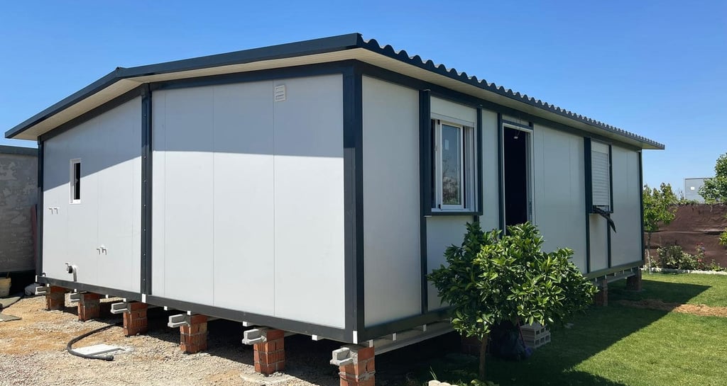 casa prefabricada con pannel Sándwich