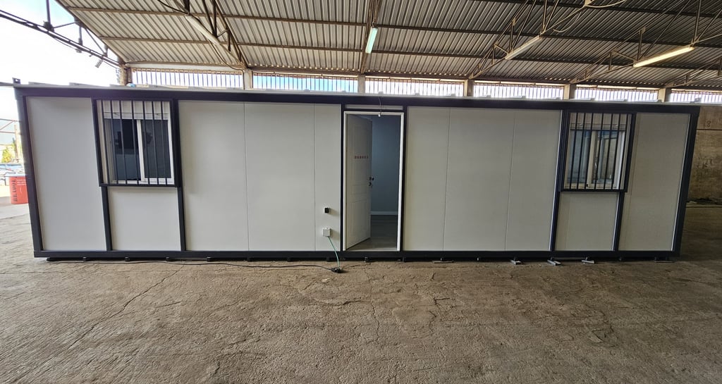 casa prefabricada con pannel Sándwich