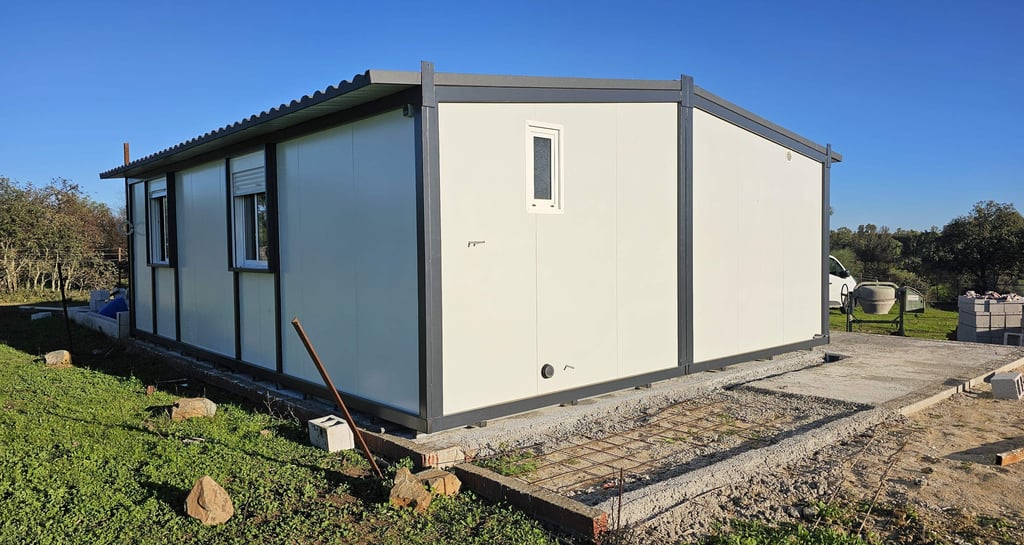 casa prefabricada con pannel Sándwich