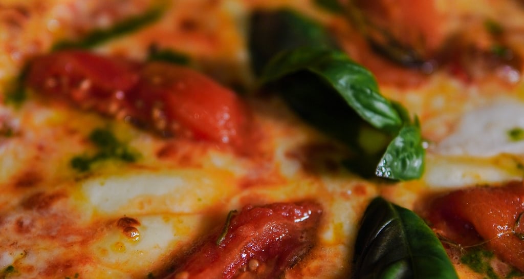Pizzas e Panini