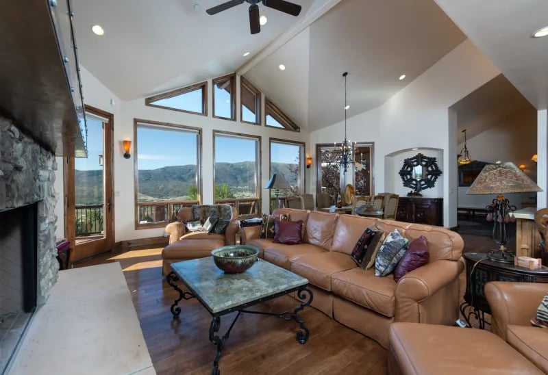 Highland Timber Frame Mountain Home Living-1