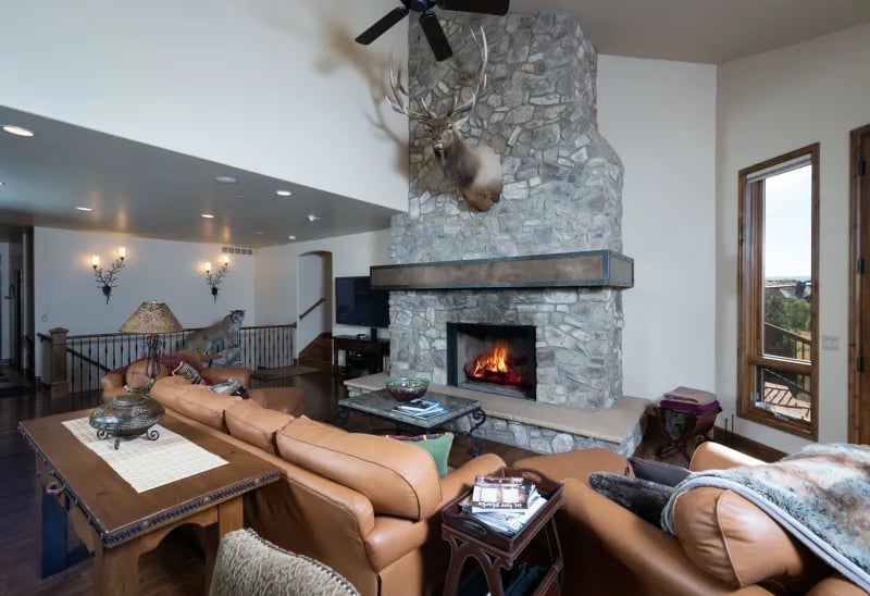 Highland Timber Frame Mountain Home Living-2
