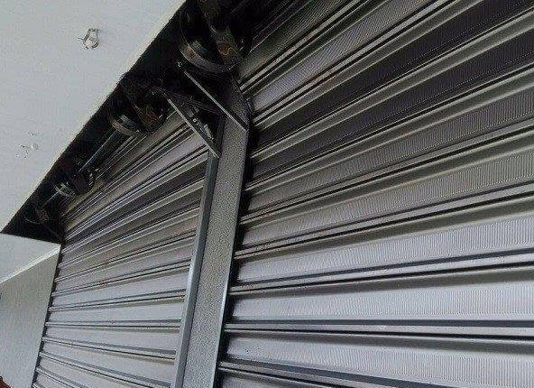 Porta de Enrolar em São Cristóvão RJ6