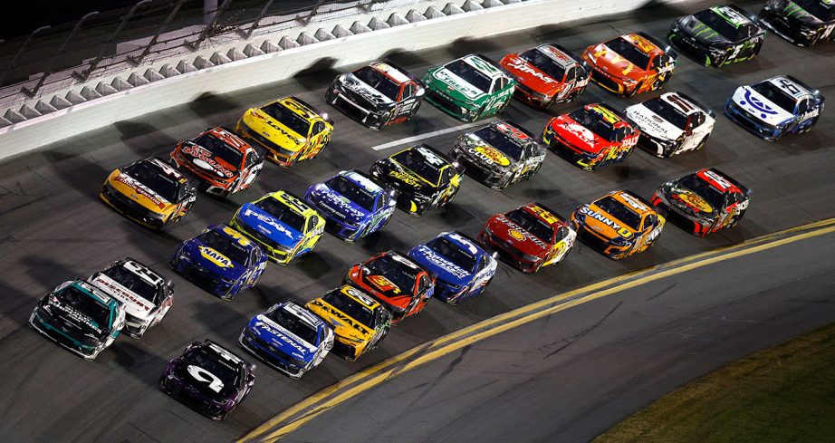 Sean Gardner | Getty Images Tyler Reddick Vence Mais Uma no DuraMAX Texas Grand Prix