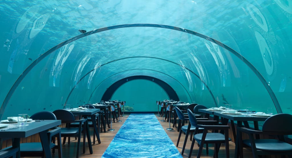 hurawalhi underwater restaurant