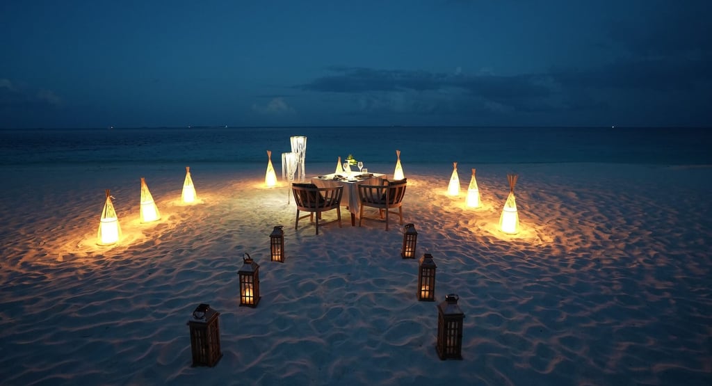 kudadoo maldives private beach dinner