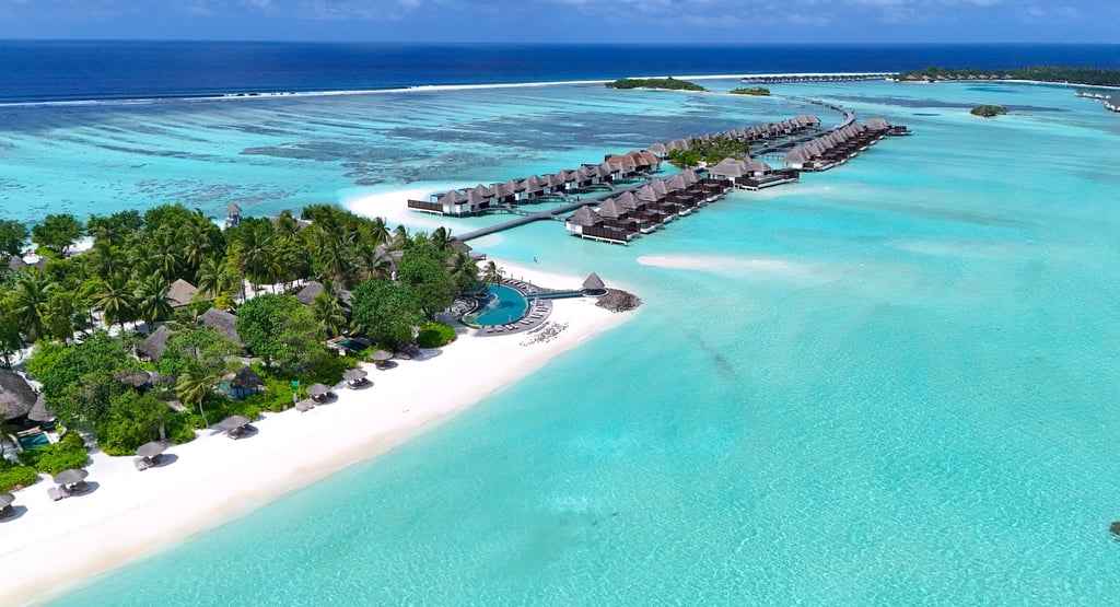 four seasons kuda huraa island view