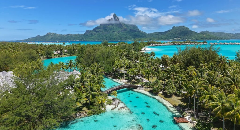st-regis-bora-bora-drone-lagoonarium
