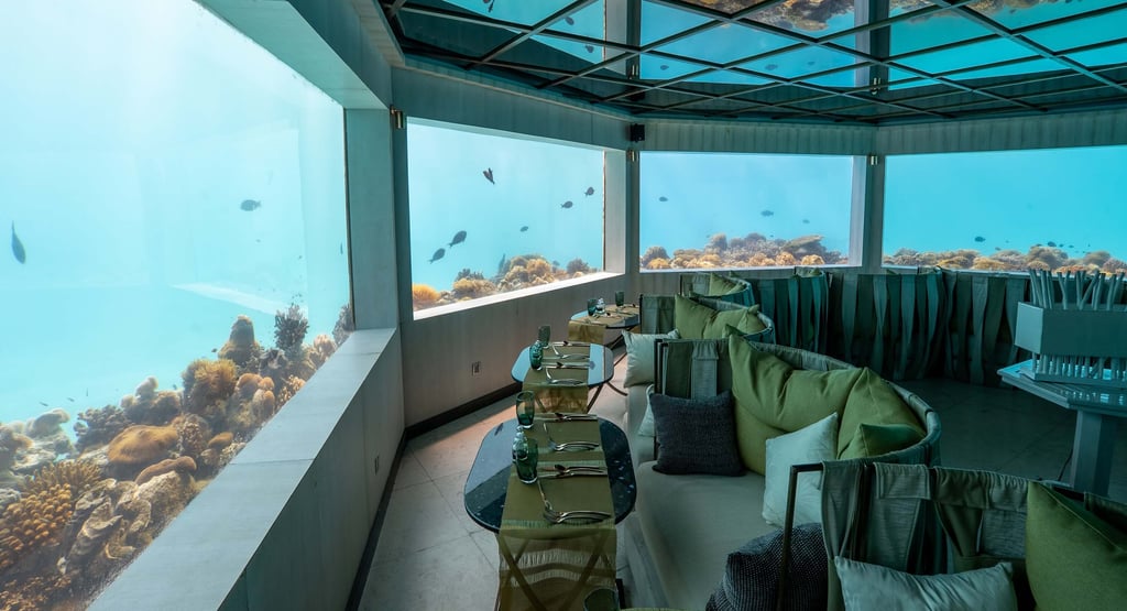 M6M Underwater restaurant Ozen Life Maadhoo
