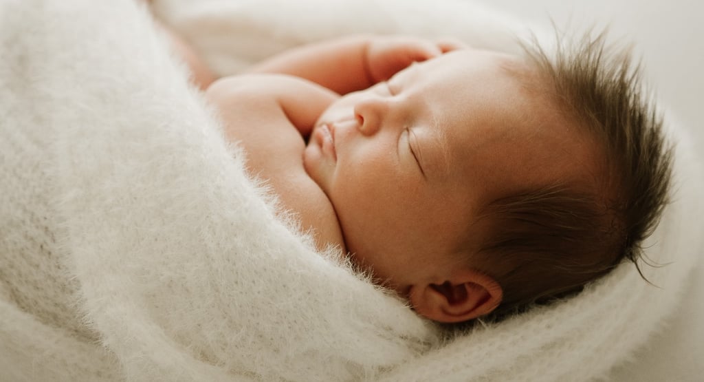 newborn-photo-in-studio-adelaide-hills