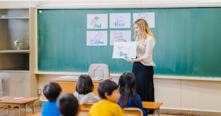 LevelUp Online Education - ECCE Teacher Training Centre, Mumbai, Maharashtra, India