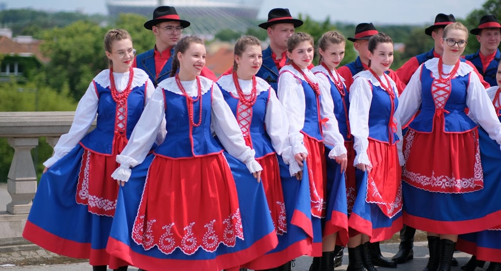 Beyond Borders: How Cultural Identity Shapes the Modern Global Citizen