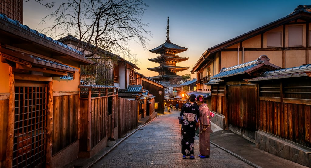 Harmony and Honor: Exploring Japanese Culture, Traditions, and Etiquette