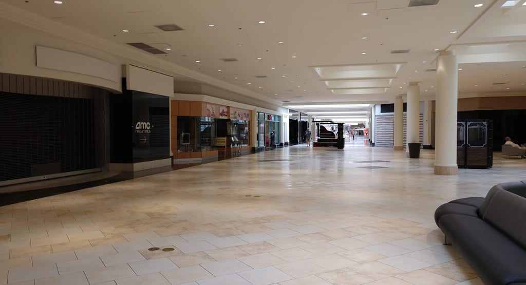 an empty Sarasota Square mall