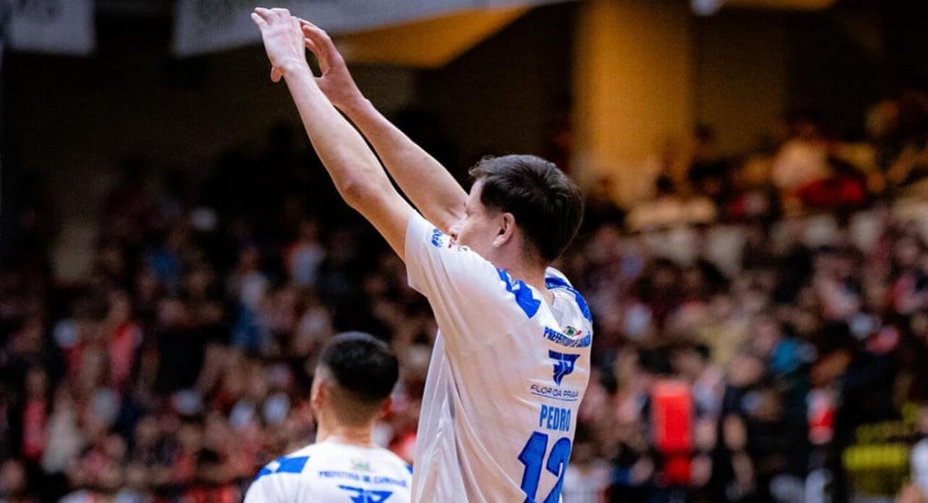 vélez camaquã eliminado pelo JEC