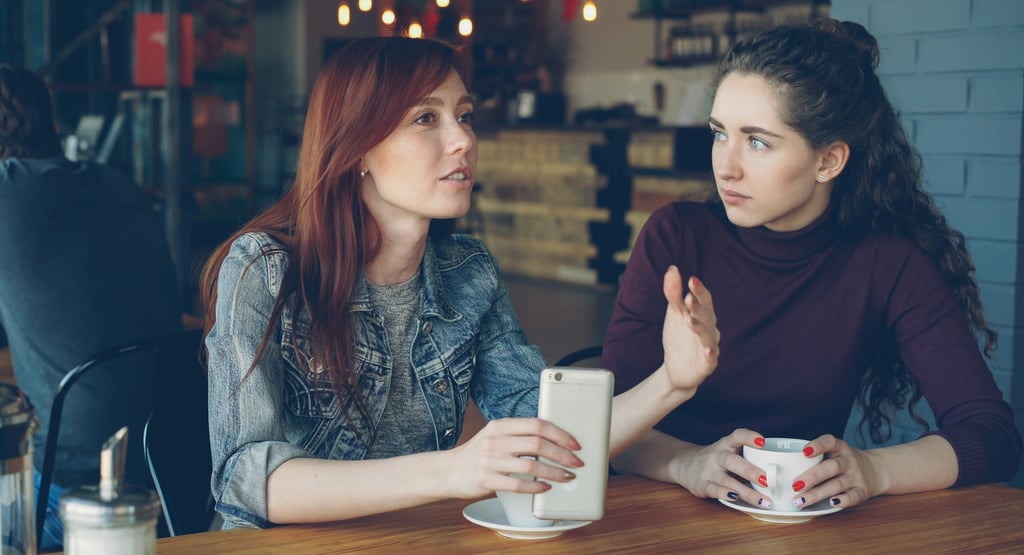 femme qui exprime ses besoins avec confiance et calme
