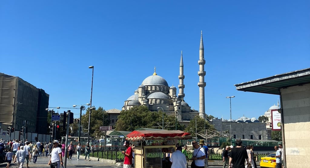 New mosque Istanbul from the road