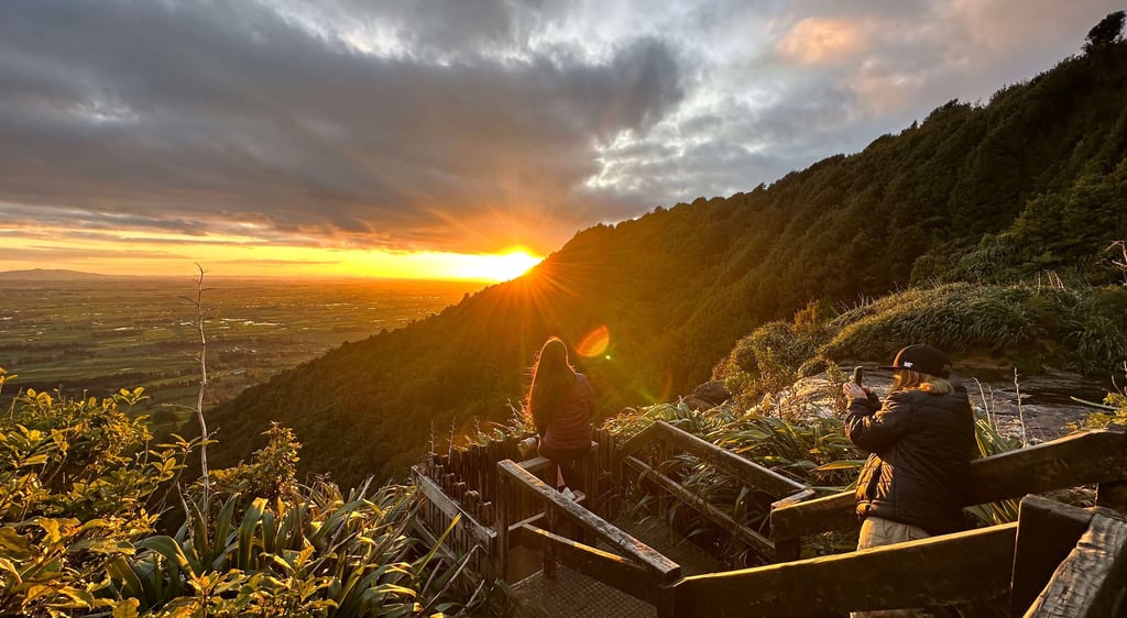 Atardecer en Wairere Falls