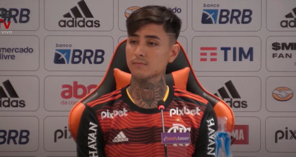 Erick Pulgar em sua apresentação oficial há 3 anos.