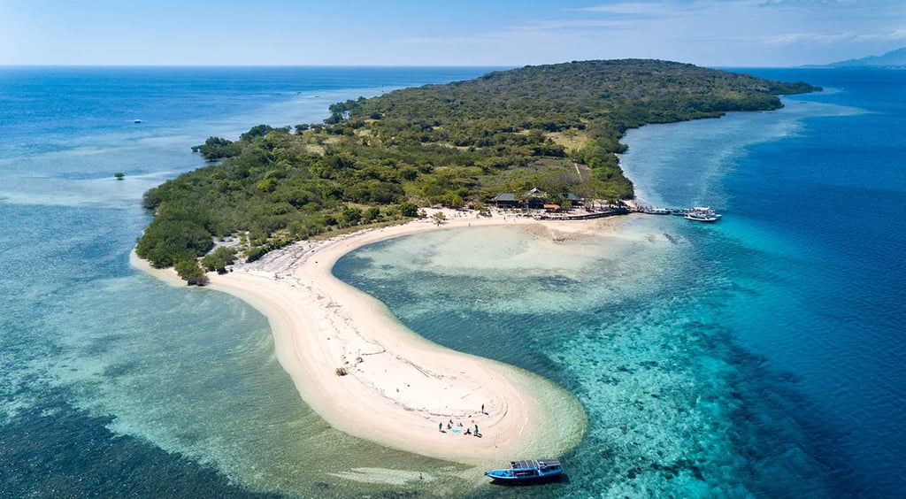 Menjangan Island