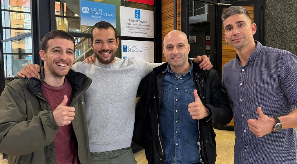 integrantes de agpesur reunidos