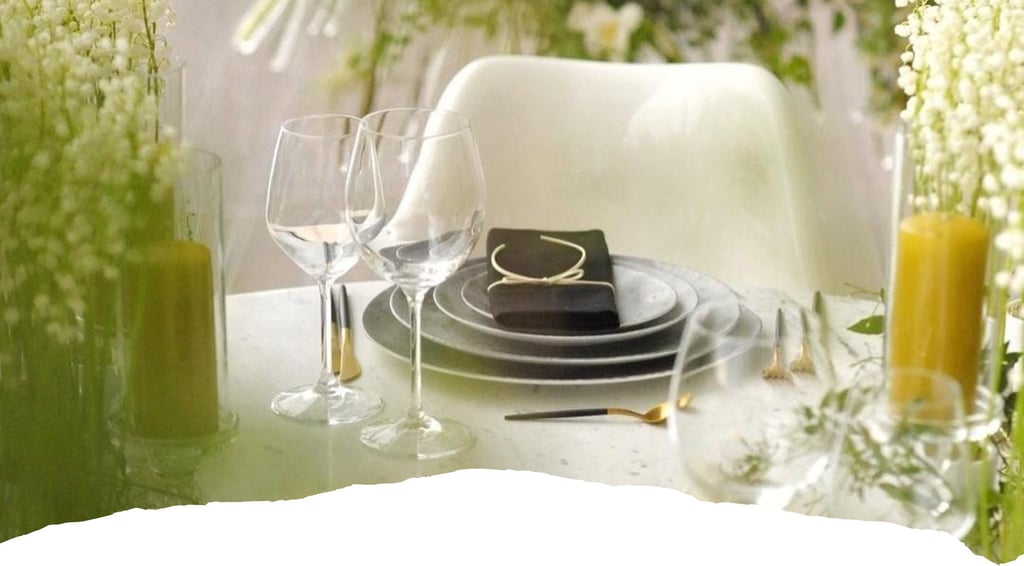 Elegant wedding table setup with modern styling, glassware, and floral details in Bodrum