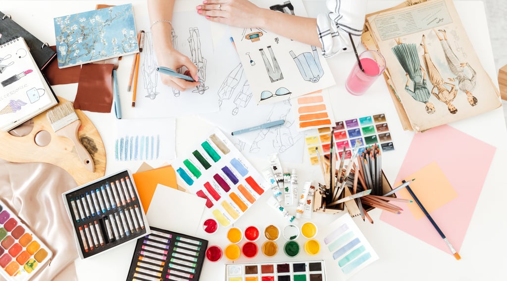 different-colors-paints-with-fashion-illustraions